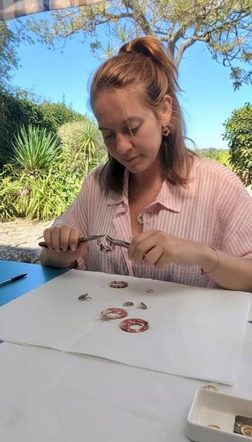 Des bijoux uniques confectionnés à la main